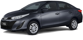 Foto comparador Yaris Sedan LEI MT.png